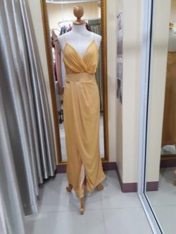 ชุดราตรียาวสีทองสายเดี่ยวglirer(S) มือ2