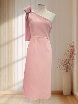 ราตรีสั้นสีชมพู บ่าเฉียงแต่งโบว์ที่หัวไหล่ ไซส์ S