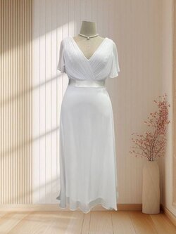 (PRE-LOVED) ราตรียาวสีขาว ผ้าชีฟองมีแขน คอวี ไซส์ XL