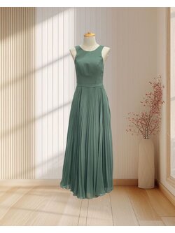 (PRE-LOVED) ราตรียาวสีเขียวมะกอก แขนกุด ผ้าชีฟอง ไซส์ XS