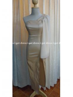 เดรสยาวเข้ารูปสีทองเบจมีแขนข้างเดียว(S) มือ2