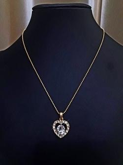 สร้อยจี้