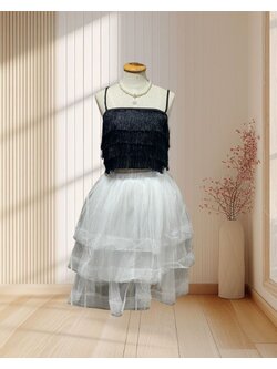 (PRE-LOVED) กระโปรงสั้นสีขาว ขนมชั้นผ้ามุ้ง ไซส์ XS (เฉพาะกระโปรง)