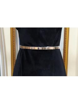 เข็มขัดสีทองเส้นเล็ก