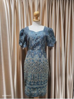 เดรสสั้น สีฟ้าปักลายไทย แขนตุ๊กตา หรูหราแพง ไซส์ S