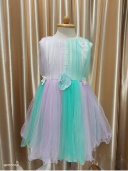 ชุดเด็กแขนกุดสีสลับม่วง