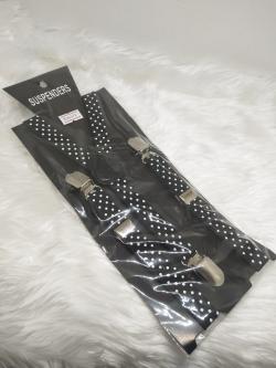 สายเอี๊ยมสีดำจุดขาว