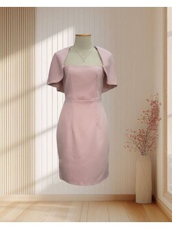 ราตรีสั้นสีชมพู มีปกทรงผู้ดีอังกฤษ กระโปรงทรงสอบ ไซส์ S