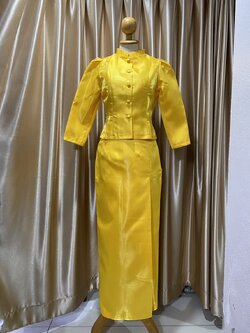 ชุดไทยจิตรลดาสีเหลือง M