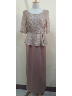 ชุดราตรียาวสีนู๊ตเสื้อเเขน3ส่วนเลื่อมวิ้งกระโปรงผ่าหลัง(L)