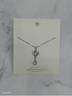 สร้อยจี้เงิน