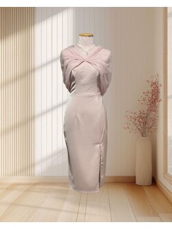 ราตรีสั้นเกาะอกแต่งมุ้งโบว์คลุมไหล่ผ้าฮานาโกะ ไซส์ M