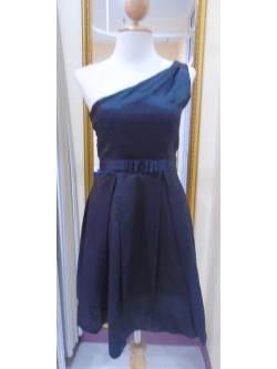 ราตรีสั้นปาดไหล่ข้างเดียวเอวแต่ง (อก34 เอว30 สะโพก 42)