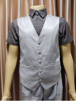 เสื้อกั้กขาวหน้าเทา M=52