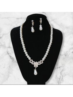 เซทสร้อยมุก ต่างหูหนีบ