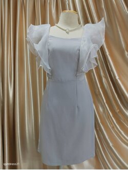 (PRE-LOVED) เดรสสั้นสีเทาคอกว้างระบายคอออแกนดี้2ชั้น ผ้าฮานาโกะ (XL) มือ2