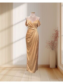 (PRE-LOVED) ราตรียาวสีทอง สายเดี่ยวปาดไหล่ จีบเอว ไซส์ S