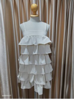 เดรสสายเดี่ยวระบายชั้นๆสีครีม F