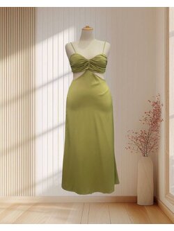 ราตรียาว สีเขียว 2 pieces สายเดี่ยวกระดุมหลัง ผ้าซาติน ไซส์ XL