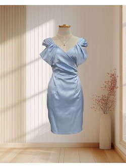 (PRE-LOVED) ราตรีสีฟ้า สายเดี่ยวปิดแขน ผ้าซาติน ไซส์ L