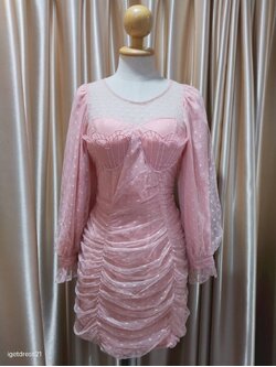 เดรสสั้นแขนยาวสีชมพู แต่งผ้ามุ้งทั้งตัว แบบสาวหวานไซส์ S