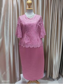 กระโปรงชมพูเข็มยาวXl (เสื้อขายแล้ว มีแต่กระโปรง)