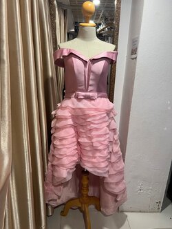 ราตรีหน้าสั้นหลังยาวขนมชั้นปาดไหล่ XL