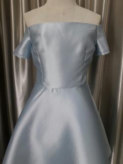 (PRE-LOVED) ราตรีสั้นสีฟ้าเอวโบว์เปิดบ่า(L)