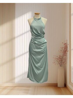 ราตรียาวสีเขียว คอปีน โชว์หลังสายเดี่ยว จีบสะโพก ไซส์ XL