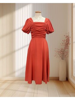 เดรสสั้นสีส้ม แขนจั้มพ์ตุ๊กตา แต่งจีบย่นด้านหน้า ไซส์ S