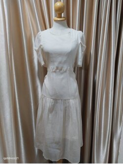 เดรสสั้นคลุมเข่าสีครีม แขนจีบ เรียบๆ ไปงานบุญ งานบวช ไซส์ XL