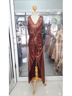 ยาวสีน้ำตาลแขนกุดเมทัลลิค (M)