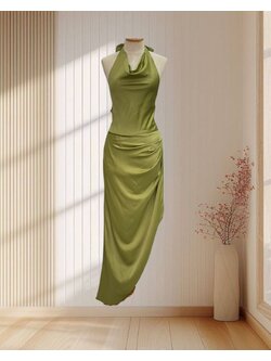 ราตรียาวสีเขียว ผูกโบว์ โชว์หลัง แต่งจีบสะโพก ไซส์ XL