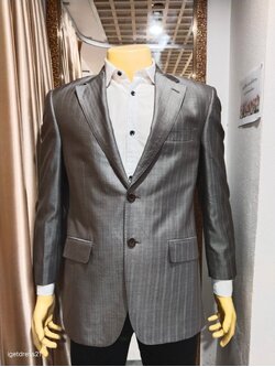 เสื้อสูทสีเทาลาย L (AU)