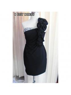 ราตรีสั้นสีดำไหล่ดอกไม้แต่งเพชร(ฟรีไซส์)