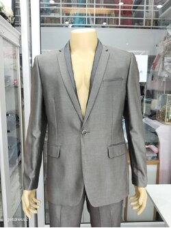 ชุดสูทสีเทาผ้าเงา XL (AU)