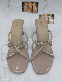 รองเท้าส้นแก้ว ครีม สายไขว้เพชรสูง2นิ้ว 40