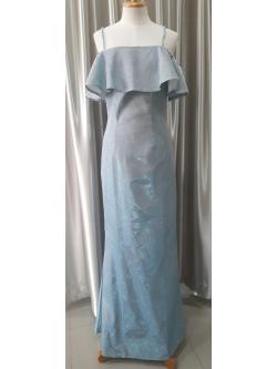 (PRE-LOVED) ชุดราตรียาวสีฟ้าสายเดี่ยวอกระบาย Size : S