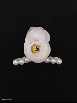 กิ๊บดอกไม้