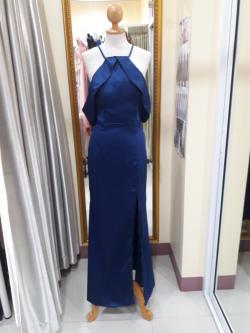 ชุดราตรียาวสีกรม สายเดี่ยวไหล่เปิด(M)