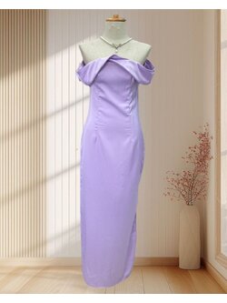 ราตรียาวสีม่วงพาสเทล ปาดไหล เรียบๆ หวานๆ ไซส์M