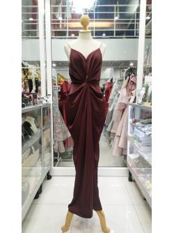 (PRE-LOVED) ยาวเลือดหมูสายเดี่ยวขยุ้มเอว(L) มือ2