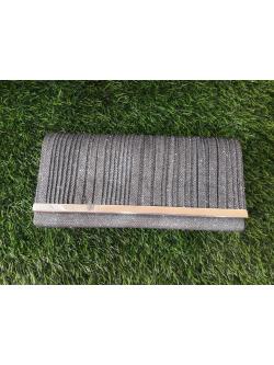 กระเป๋าคลัทซ์สีเทา