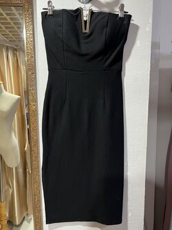 (PRE-LOVED) สั้นดำเซกซี่ S มือ2