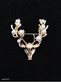 เข็มกลัด