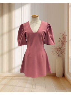 เดรสสั้น สีชมพูเข้ม มินิสเกิร์ต แขนกระดิ่ง ไซส์ L