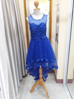 ราตรีหน้าสั้นหลังยาวสีน้ำเงินแขนกุดปักดอกไม้สม๊อคหลัง (อก 38 เอว30 สะโพก ฟรีไซส์)