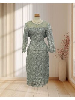 ชุดคุณแม่สีเขียวขี้ม้า ผ้าลูกไม้ + กระโปรงสั้นผ้าลูกไม้ ไซส์ XL