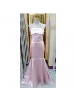 ราตรียาวสีชมพูเรียบ เอวโบว์สานหลัง (อก 34เอว30 สะโพก 36)