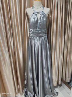 (PRE-LOVED) ราตรียาวผูกคอสานหลังผ้ามันซาตินL